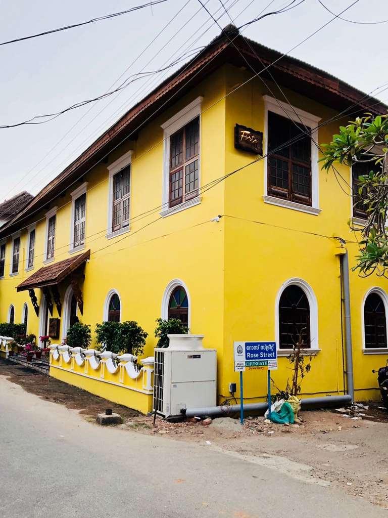 Forte Kochi Hotel Exterior photo